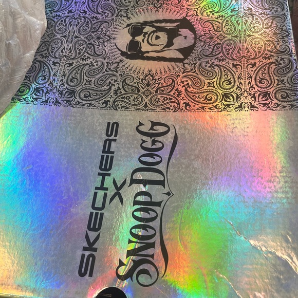 Skechers x Snoop Dogg Limited Edition Sneakers - Picture 4 of 10